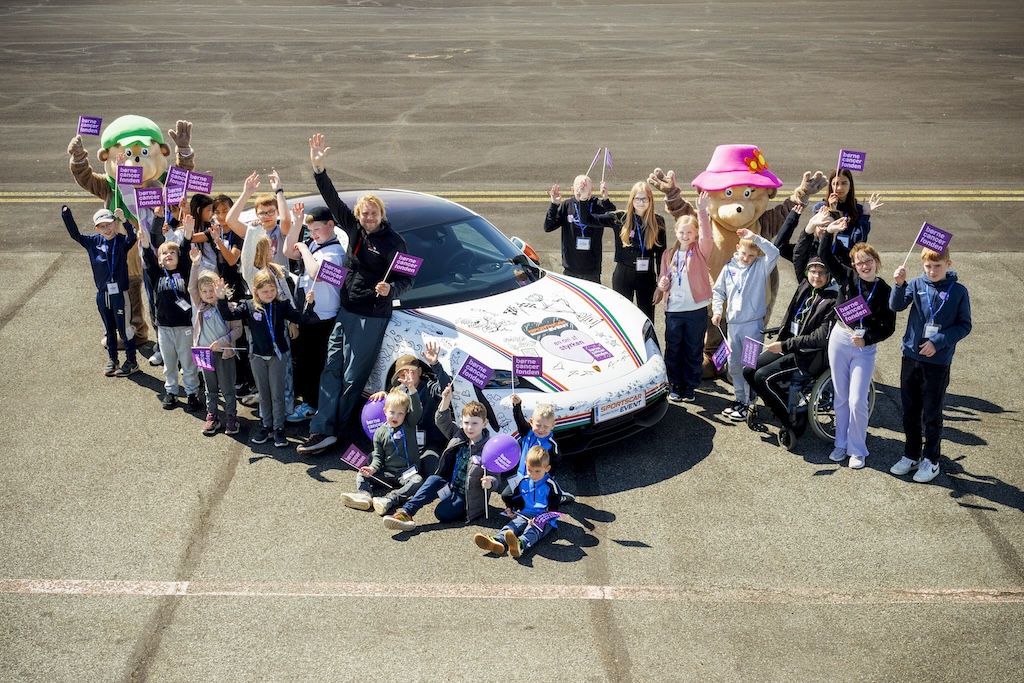 Porsche Danmark støtter Sportscar Event med Børnenes Bil
(Foto: Sportscar Event)